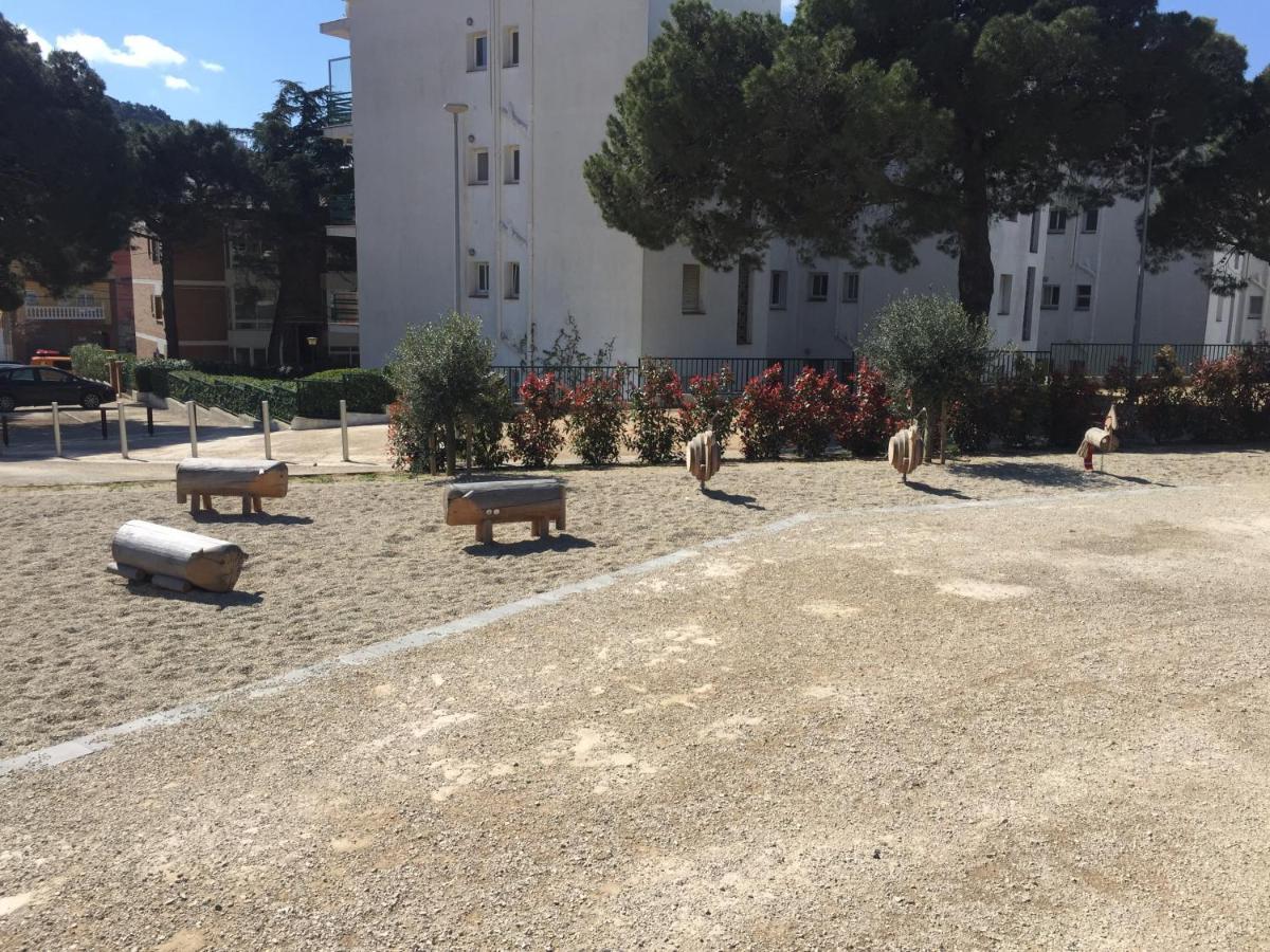 Appartement Standing 58M Plage A 3Mn En Voiture Rosas Exteriör bild